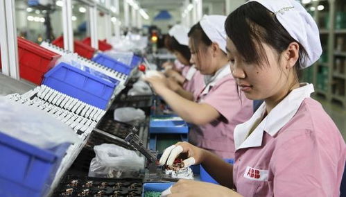 職場(chǎng)陷阱 中介承諾月薪5000包吃住，打工妹月底領(lǐng)薪愣在當(dāng)場(chǎng)